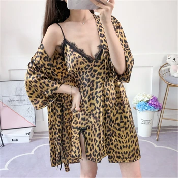 Skraiste Leopard nėrinių sexy moters pižamą V-kaklo plonas namų paslauga mados žavinga kostiumas Sleepwear nauja seksuali nightware 2020 m.